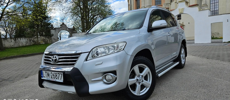 Toyota RAV4 cena 44999 przebieg: 218600, rok produkcji 2010 z Wisła małe 211